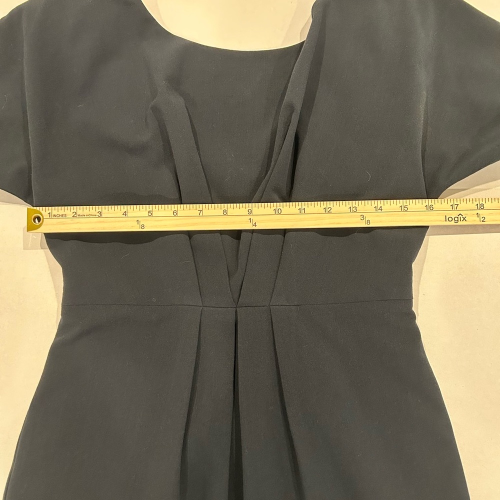 Black Halo Solid Sheath Dress Size 6 EUC - Picture 7 of 9